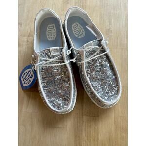 WOMEN'S CREAM/SILVER HEY DUDE WENDY SHINY SEQUIN SLIP ON SHOES SIZE 11 NWT